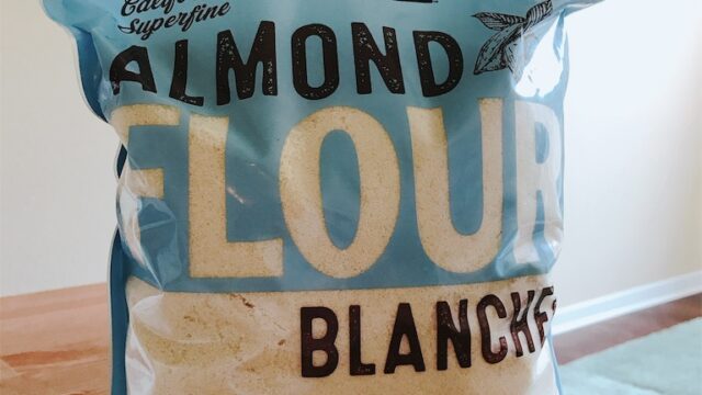 almondflour
