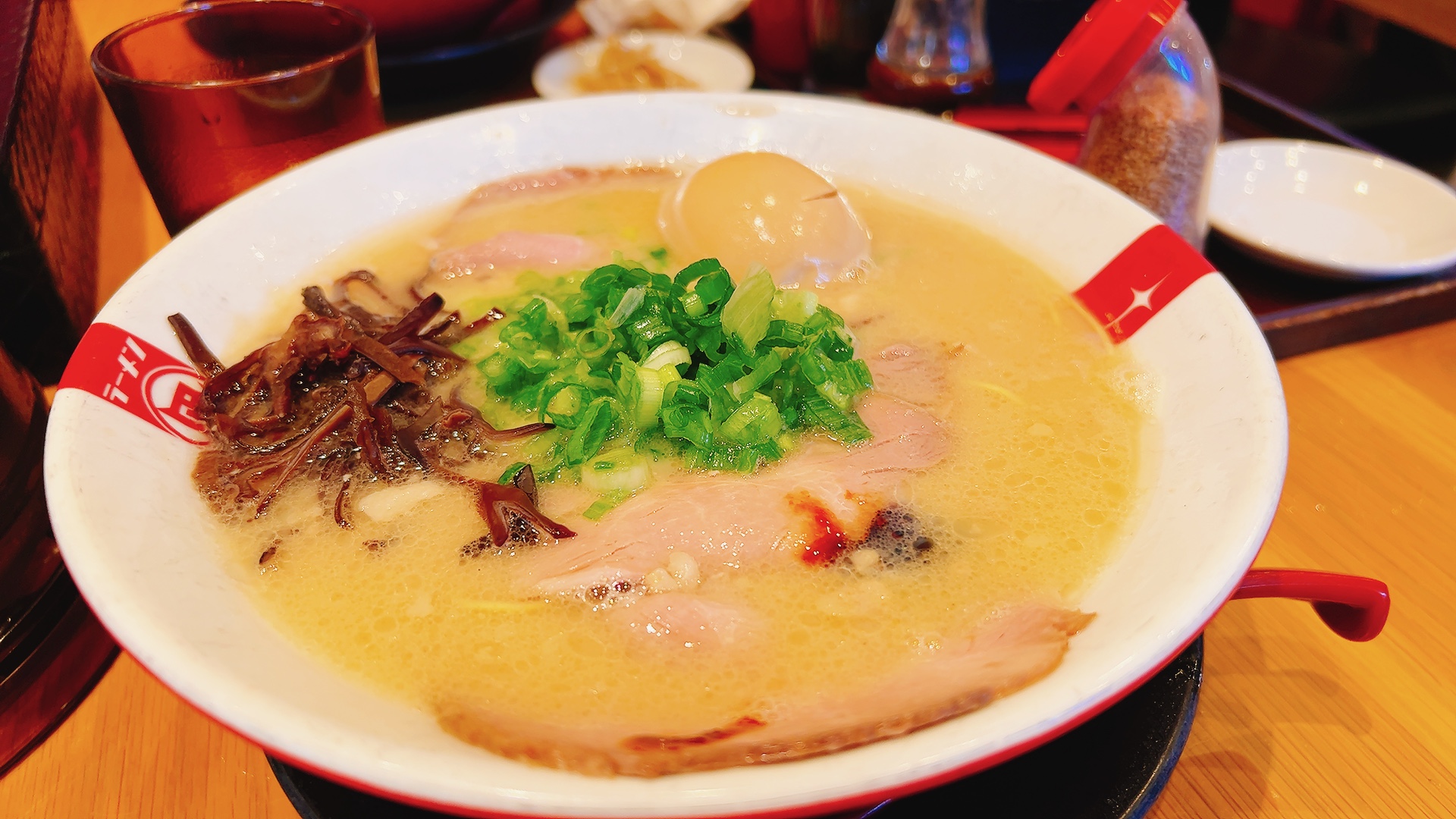 4E66E2CF-6601-4E43-9017-