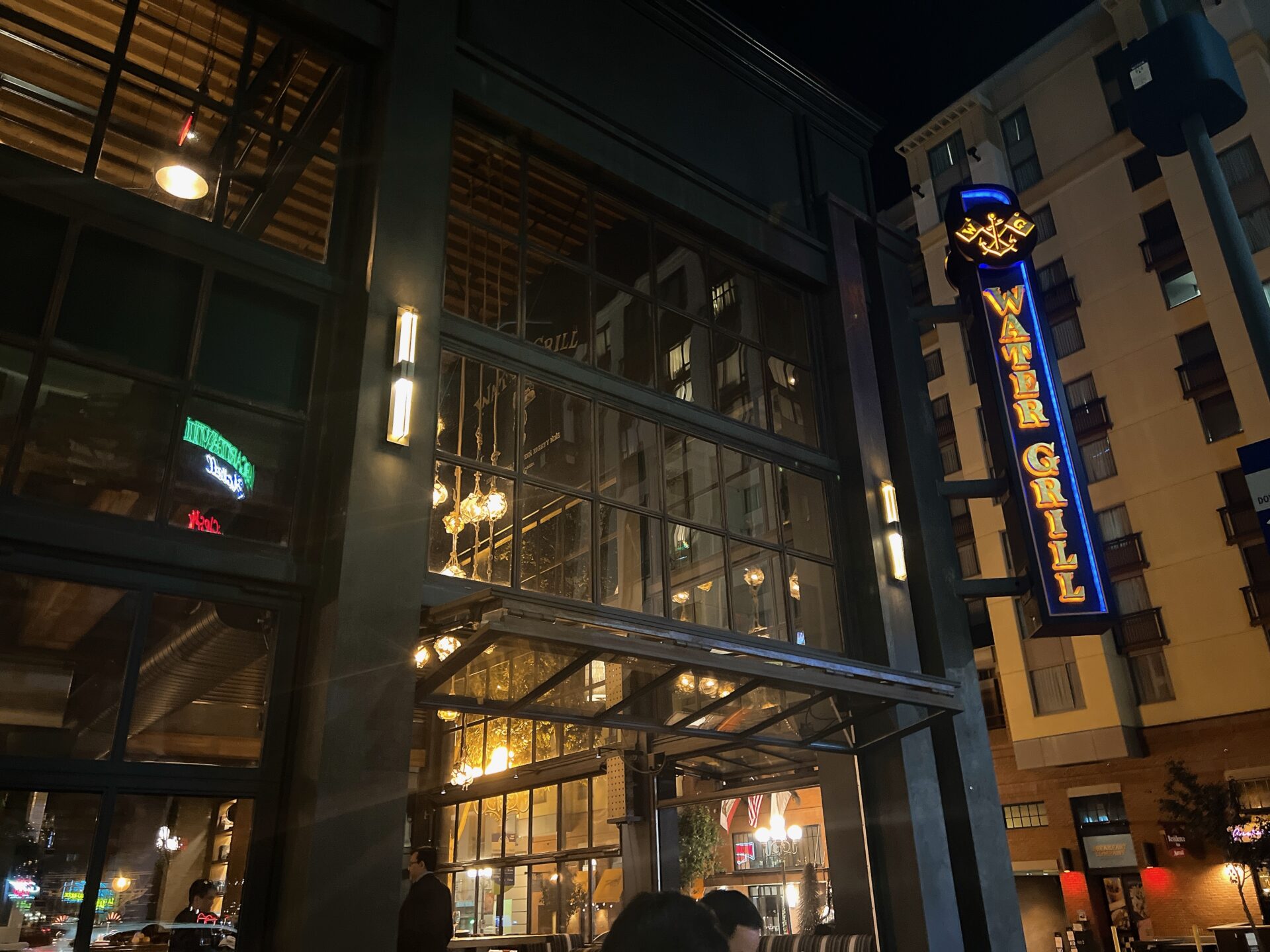 Water Grill San Diego】大迫力‼シーフードタワーに舌鼓@サンディエゴ